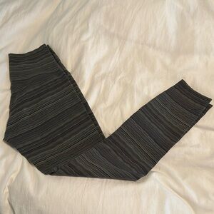 Lululemon leggings size6